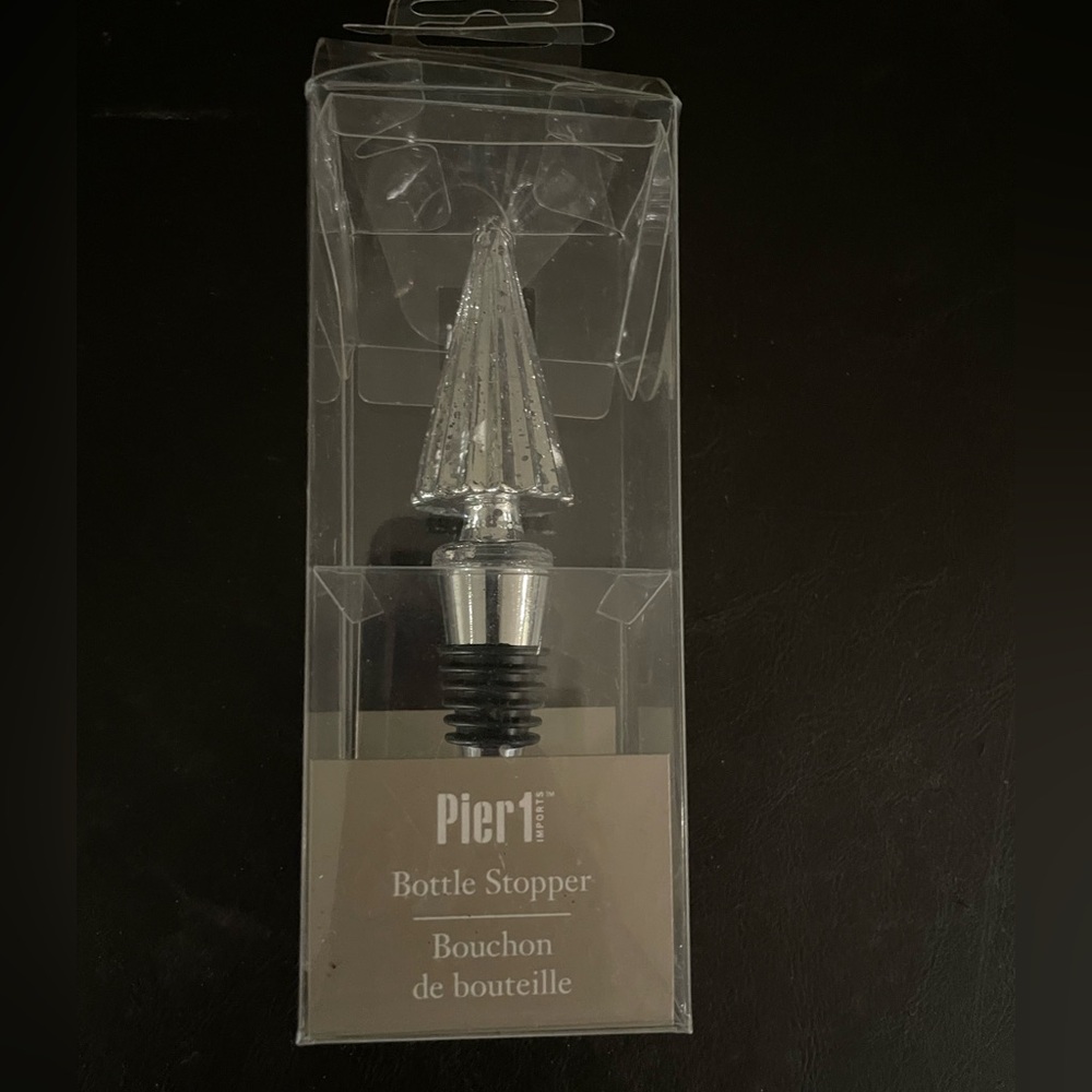 Pier 1 Metallic Wine Stopper. Never used.